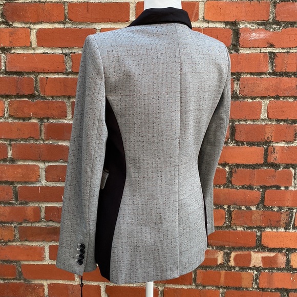 ❌SOLD❌ ✨NWT DKNY BEAUTIFUL DECAY 1 Button Blazer w/Pockets. Versatile. Size 6. - Picture 6 of 11